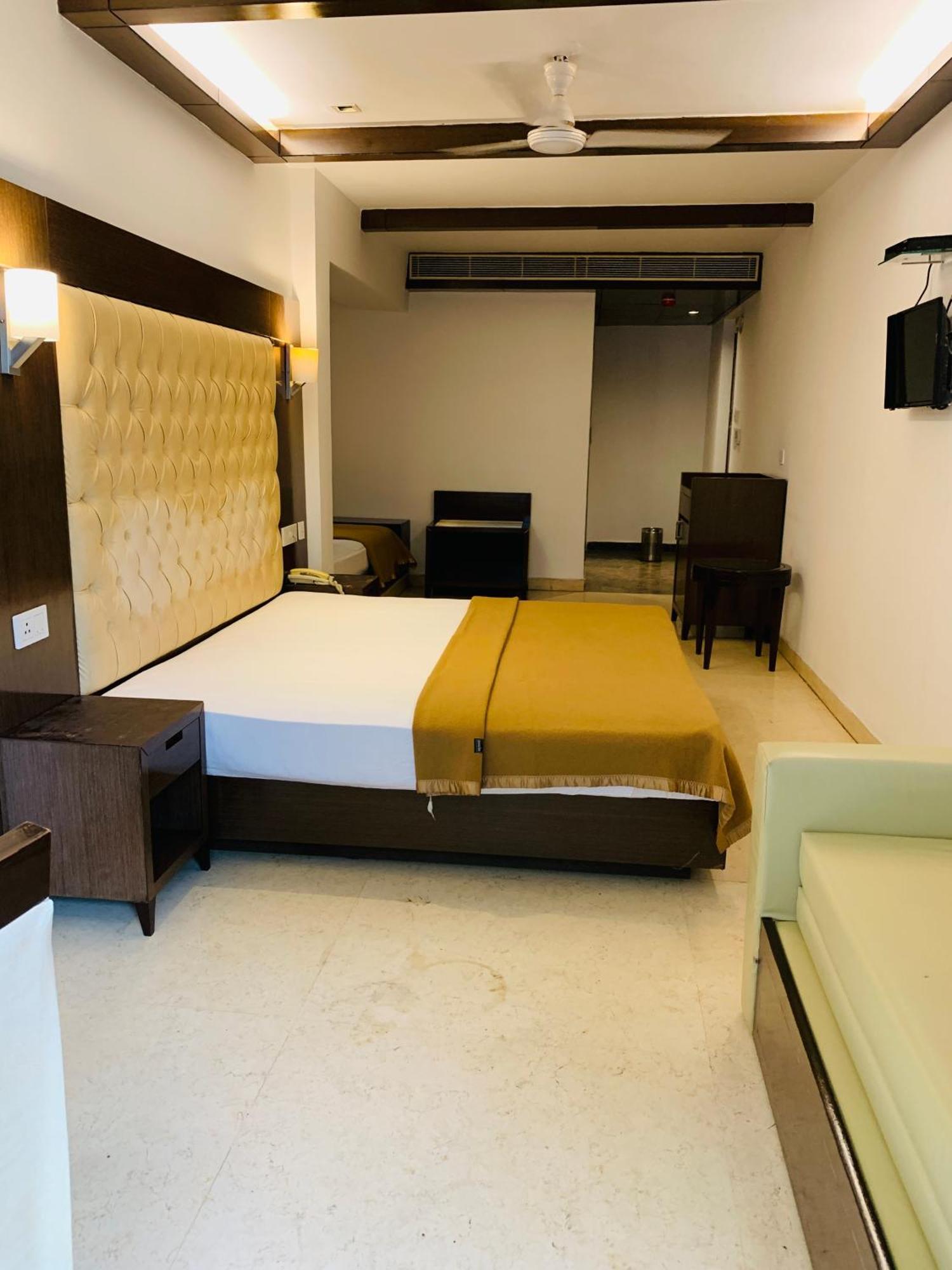 Metropolis Tourist Home Paharganj New Delhi Eksteriør bilde